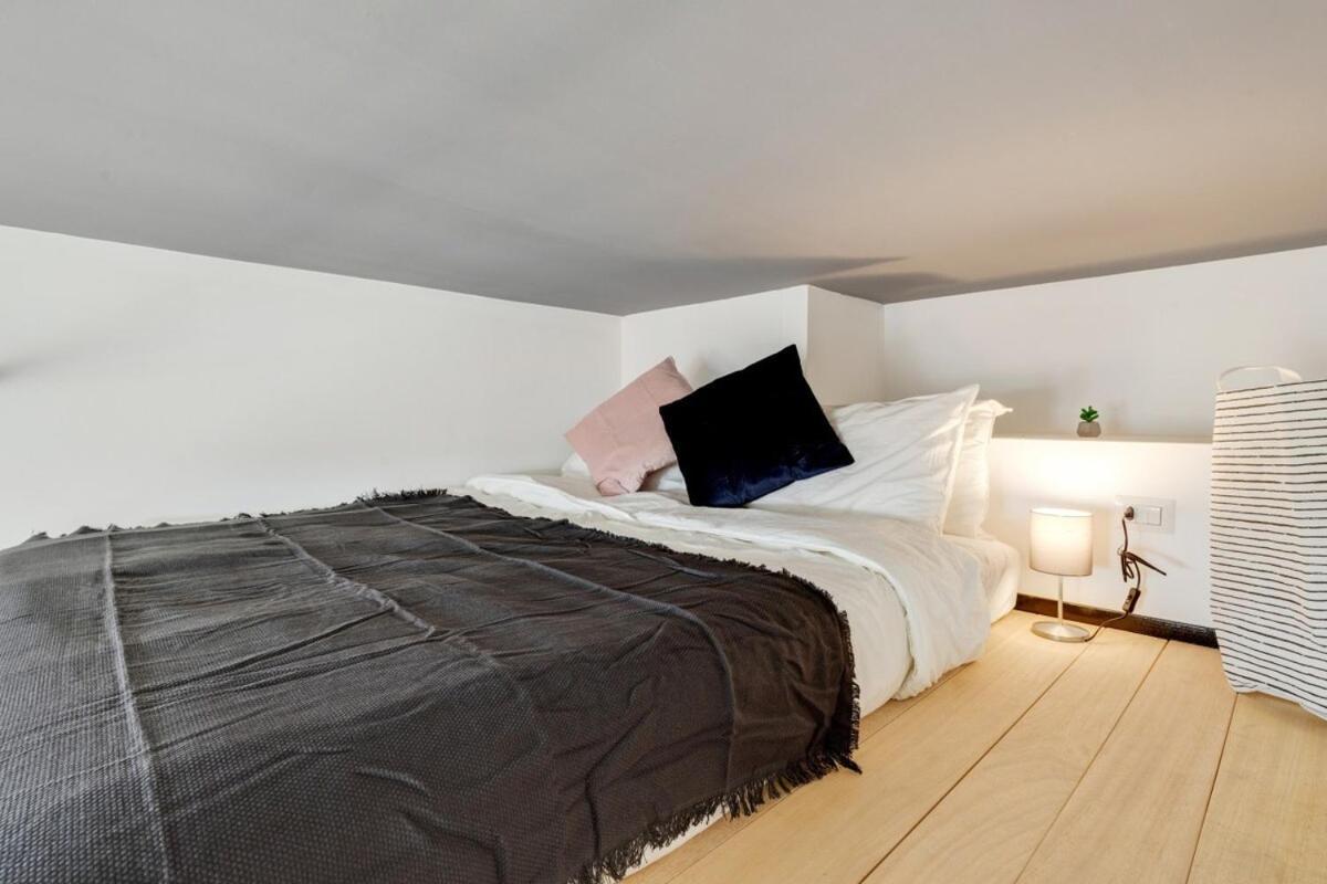 Homeby, Cozy Penthouse Apartment Milano Esterno foto